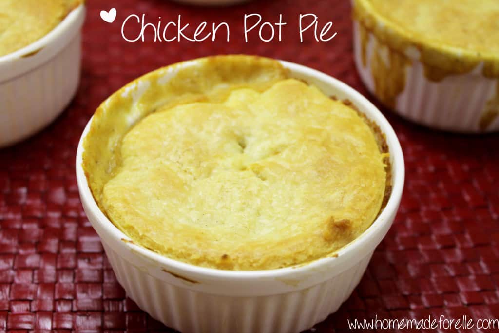 Chicken Pot Pie from homemadeforelle