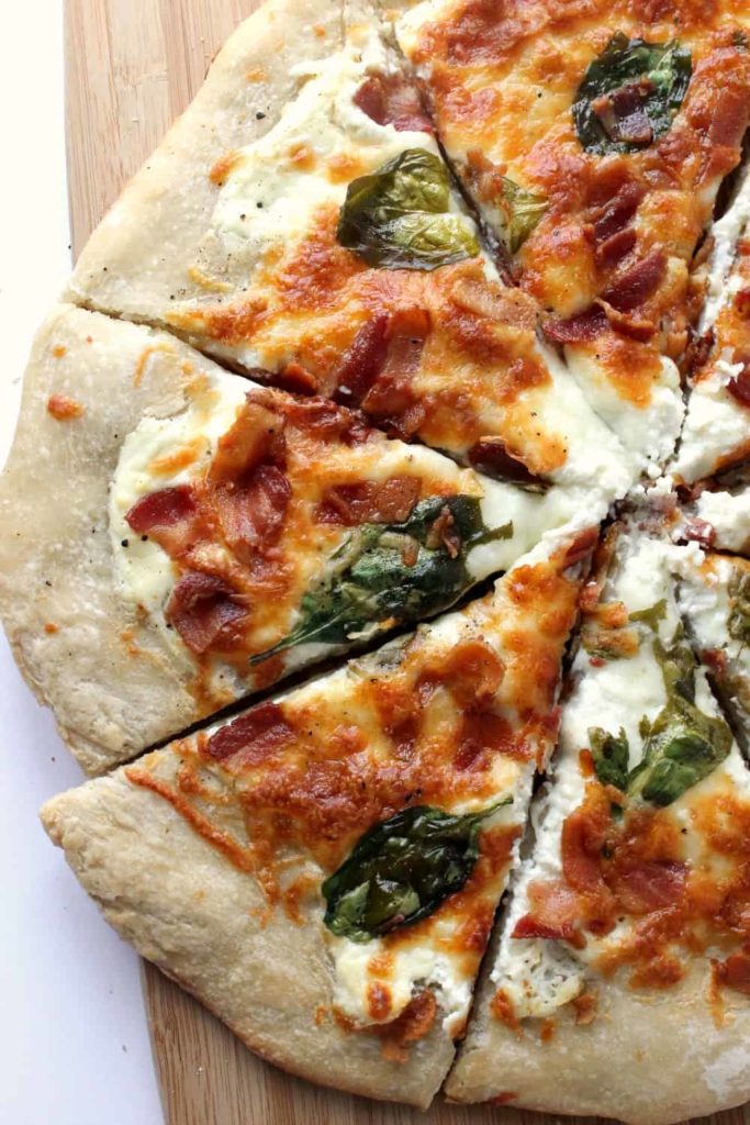 White Pizza with Spinach and Bacon | Homemade for Elle