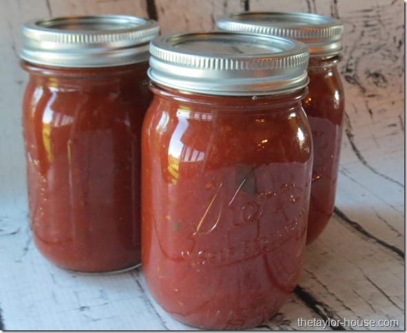 Clean Eating Sauces - Slow Cooker Spaghetti Sauce