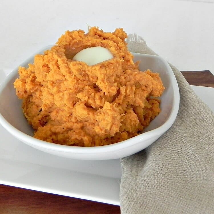 Easy Mashed Sweet Potato Recipe | FeedingBig.com
