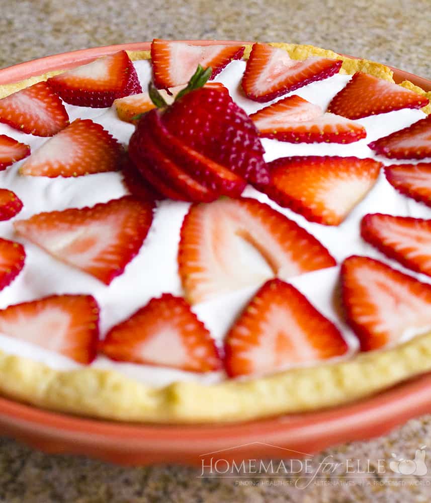 Clean Eating Strawberry Pie | homemadeforelle.com