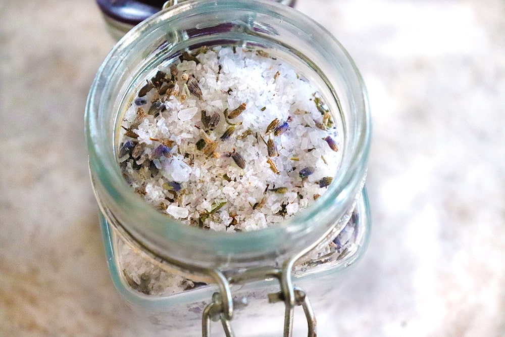 Sales de Baño de Pétalos de Lavanda de Día de Spa