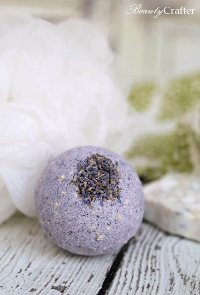 Soothing Lavender Oatmeal Bath Bombs