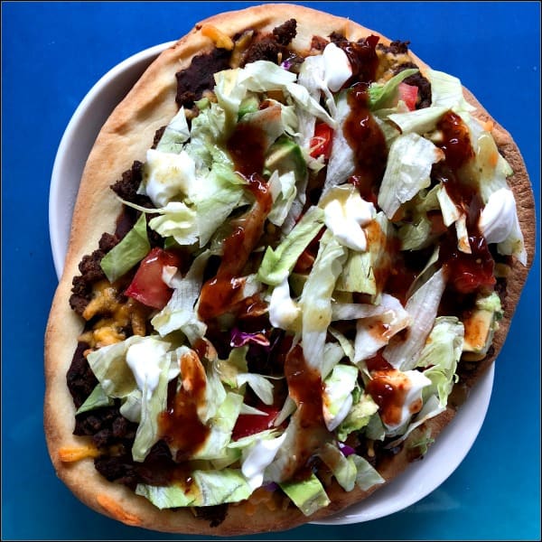Taco Naan Pizza | Mashup Mom